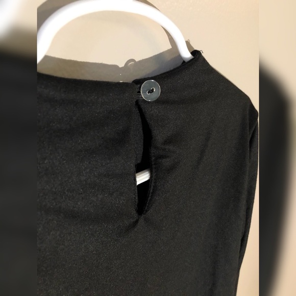 crop top - Picture 3 of 3